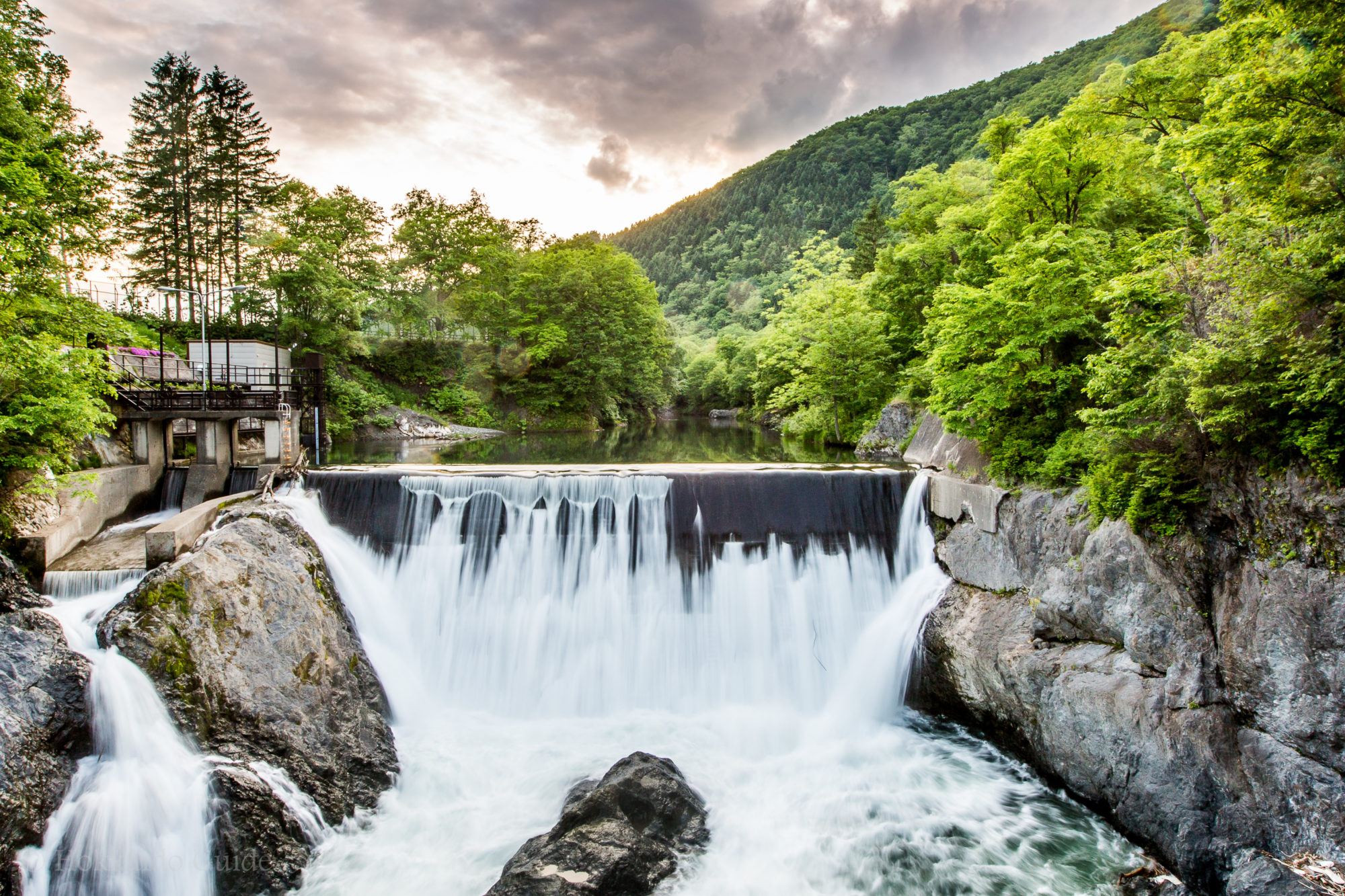 Rakuyo Falls