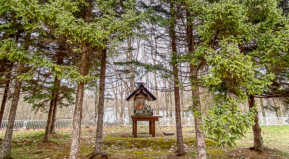 Yuni Togakushi Shrine